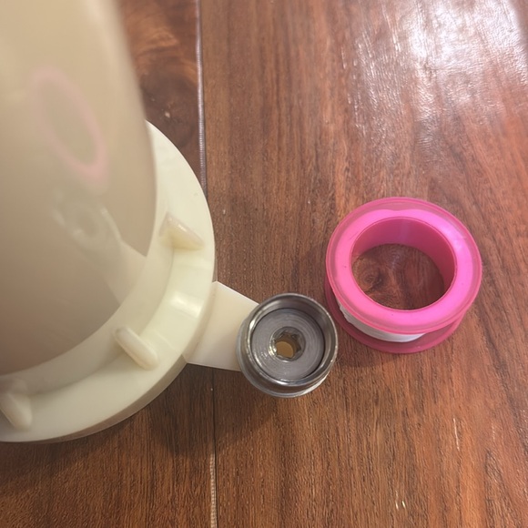 Cymbiotika shower water filter - Picture 4 of 6